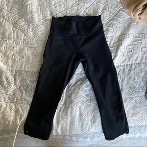 LIKE NEW Lululemon Leggings